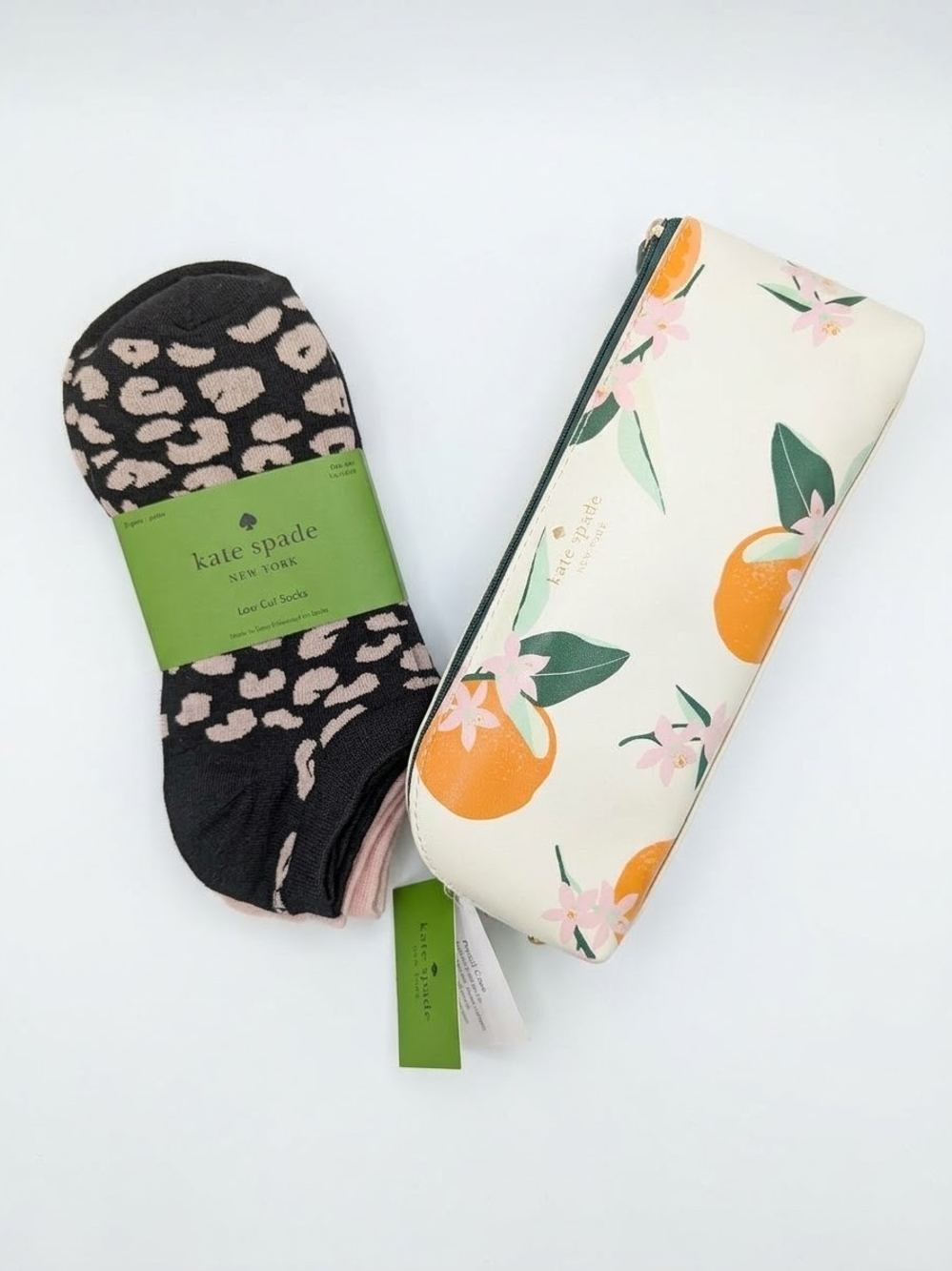 kate spade NWT Women's Low Cut Socks And Pencil Case